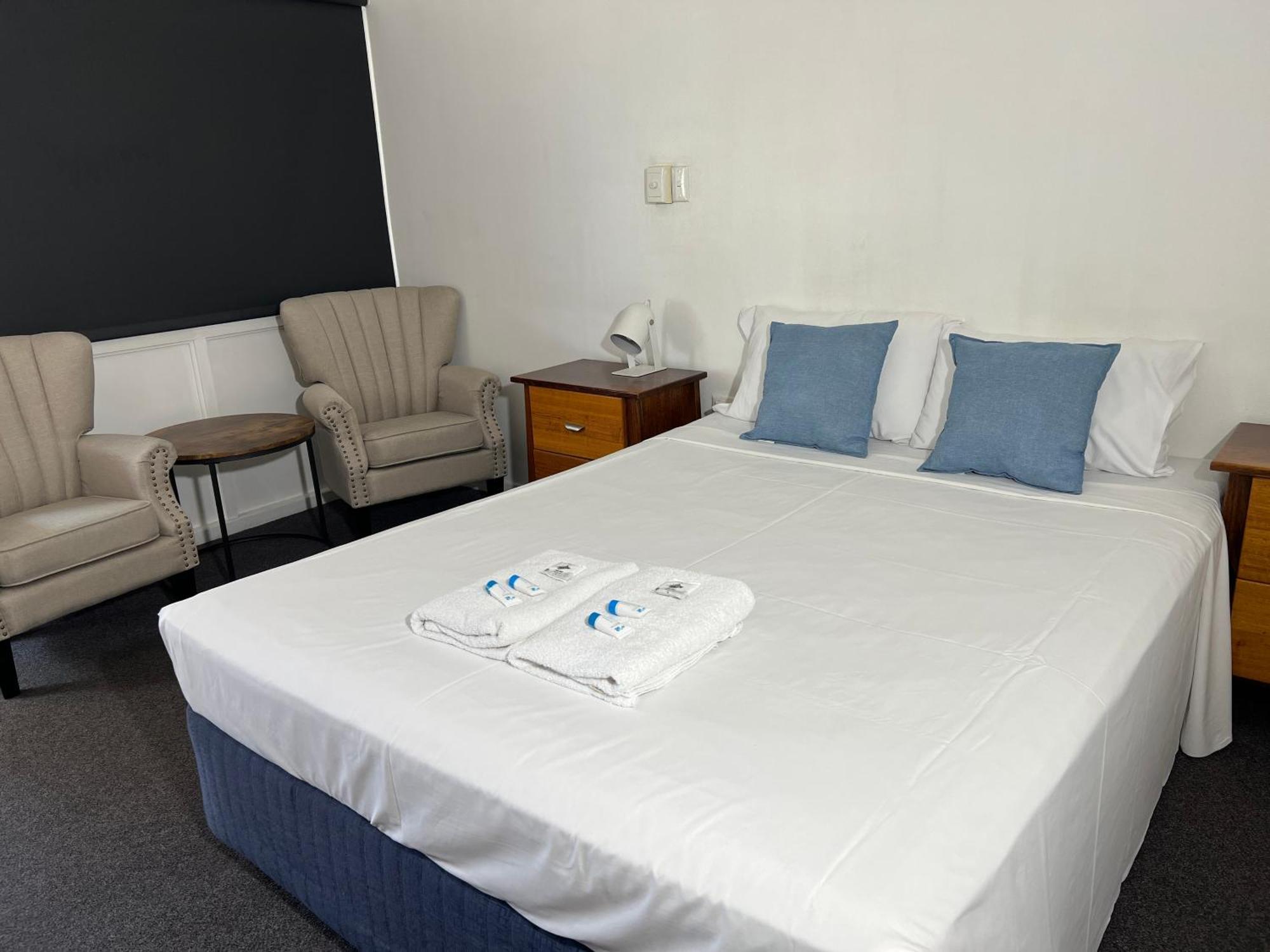 Shell Motel  Bowen Esterno foto